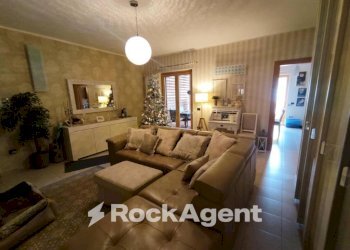Salone - Three-room apartment via San Martino, 114, Palma Campania - photo 3