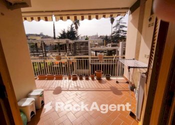 Terrazzo - Three-room apartment via San Martino, 114, Palma Campania - photo 12