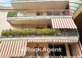 Facciata - Three-room apartment via San Martino, 114, Palma Campania - photo 35