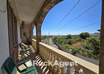 Balcone - Casa indipendente via Macurano, Alessano - foto 4