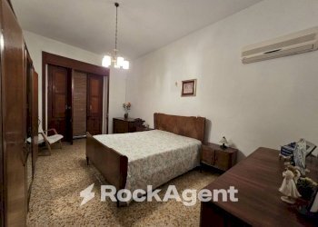 Camera da letto - Casa indipendente via Macurano, Alessano - foto 29
