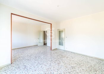 Foto 9 - Trilocale via etnea
 
244, Gravina di Catania - foto 9