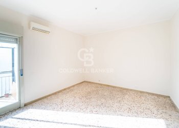 Foto 13 - Trilocale via etnea
 
244, Gravina di Catania - foto 13