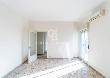 Foto 16 - Trilocale via etnea
 
244, Gravina di Catania - foto 16