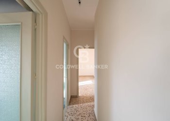 Foto 21 - Trilocale via etnea
 
244, Gravina di Catania - foto 21