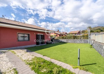 Foto 4 - Villa Via Madonna di Loreto
 
13, Trecastagni - foto 4