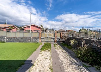 Foto 9 - Villa Via Madonna di Loreto
 
13, Trecastagni - foto 9