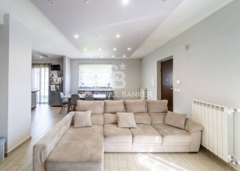 Foto 15 - Villa Via Madonna di Loreto
 
13, Trecastagni - foto 15