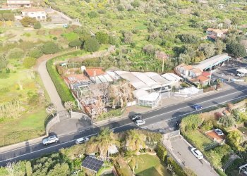 Foto 1 - Commercial Premises Via XXI Aprile
 
23, Aci Castello - photo 1