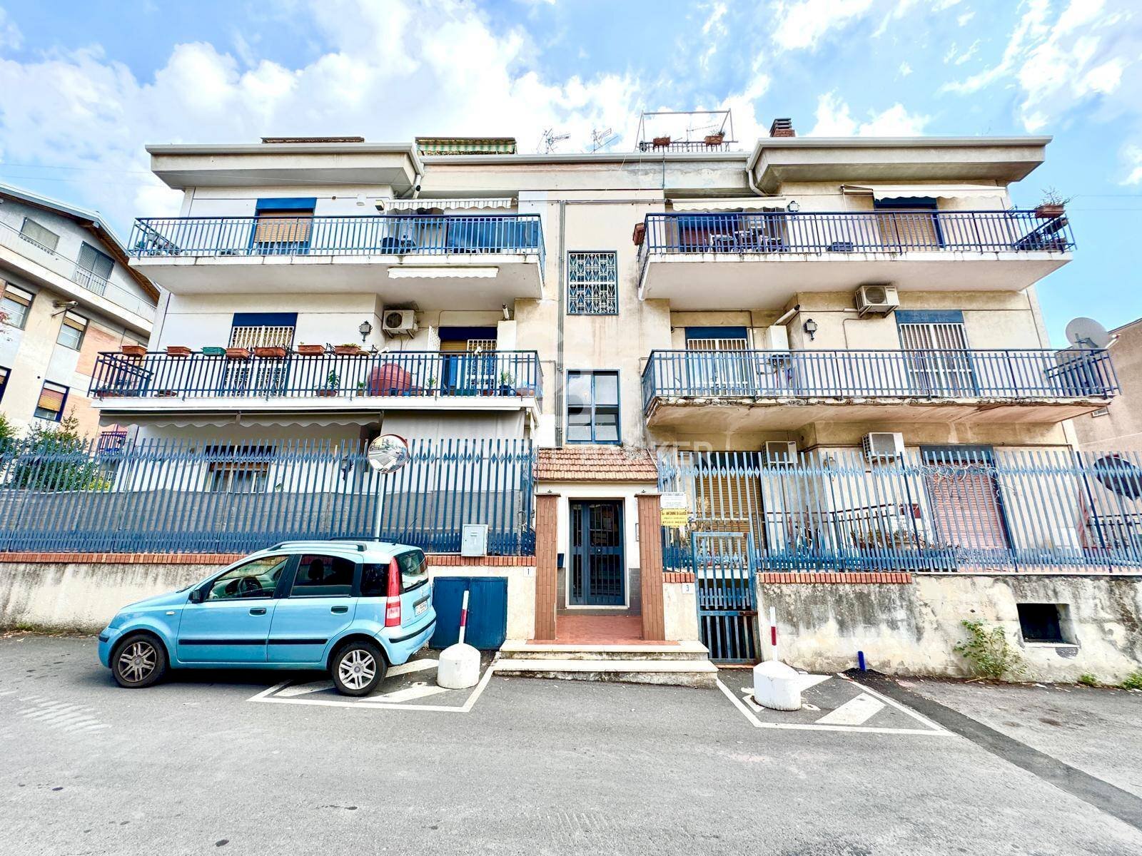 Foto 2 - Appartamento Via Giovanni Pascoli
 
1, Sant'Agata Li Battiati - foto 2