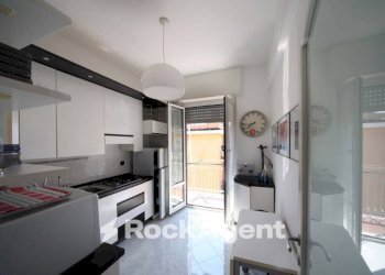 Cucina - Bilocale via Ausonia, Genova (zona Castelletto) - foto 8
