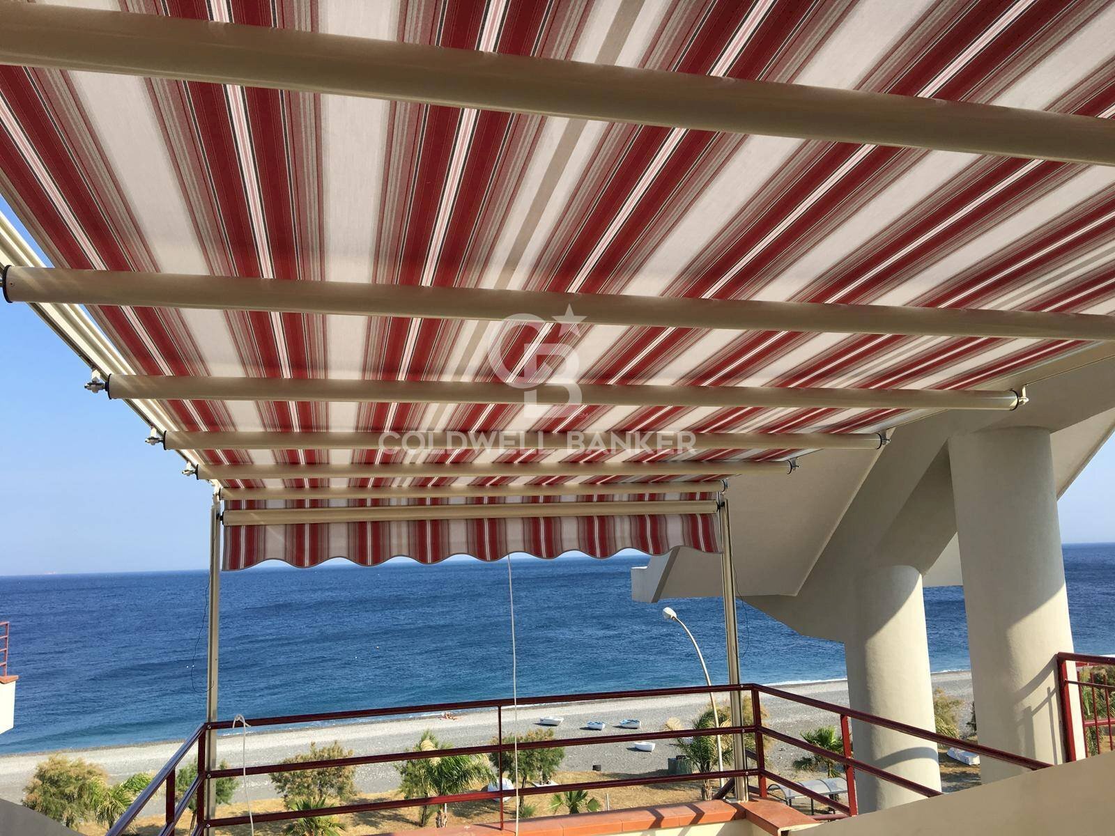 Foto 1 - Trilocale Via Lungomare Cristoforo Colombo
 
180, Roccalumera - foto 1