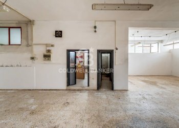 Foto 8 - Laboratorio Via Ettore Majorana
 
13, Aci Catena - foto 8