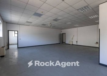 Interno non residenziale - Capannone via Lucchese, 6, Pisa - foto 10