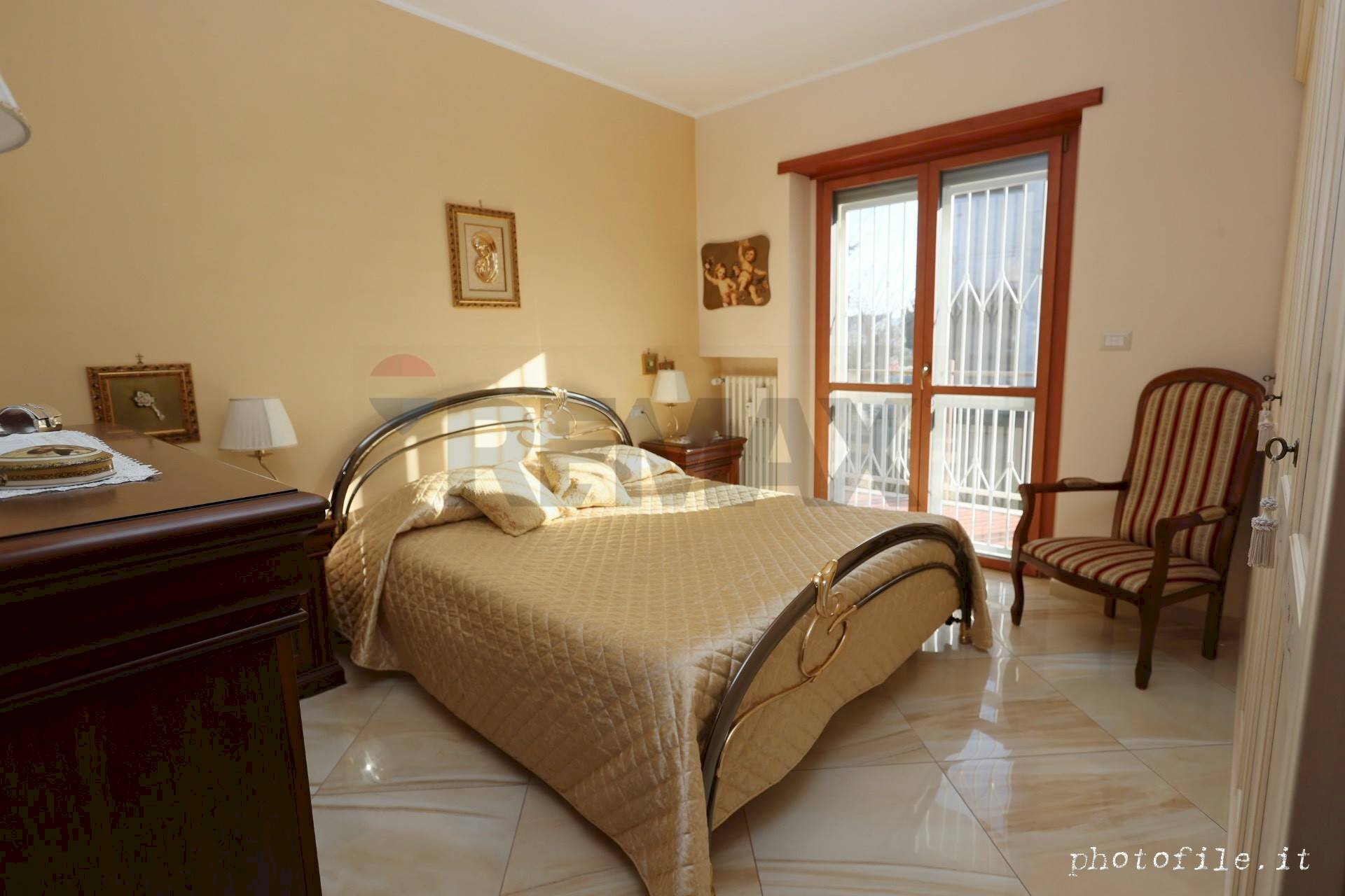 Camera / camera da letto - Apartment via 4 novembre
 
11, Vinovo - photo 1