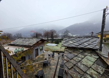 Terrazza - Commercial Premises Località Pianta
 
8, Villar Pellice - photo 2