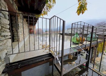 Balcone - Commercial Premises Località Pianta
 
8, Villar Pellice - photo 4