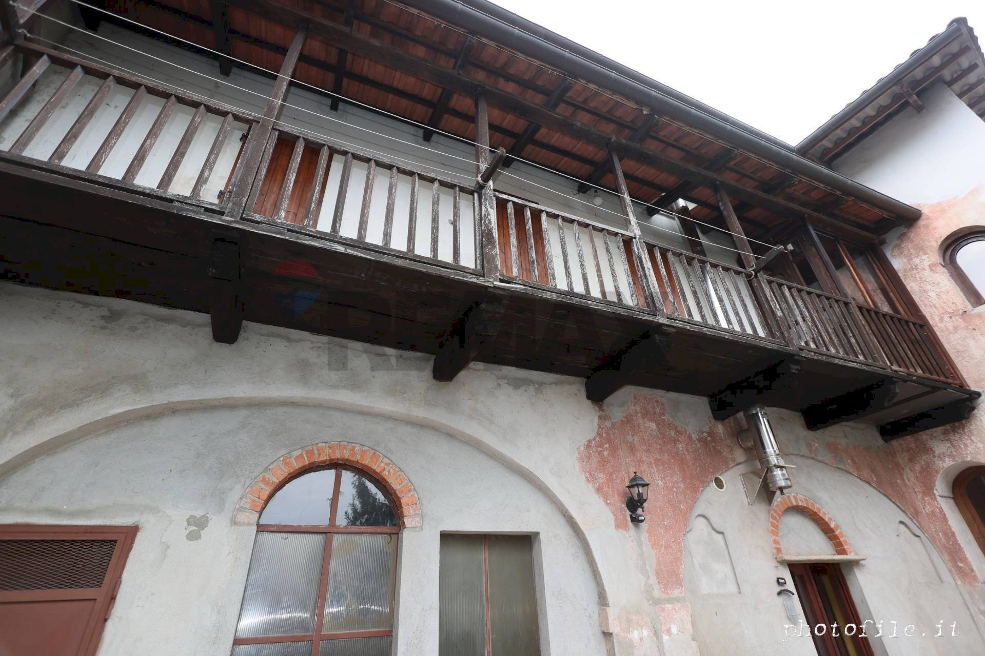 Edificio all\'aperto - Casa semi indipendente via elvo
 
40, Salussola - foto 2