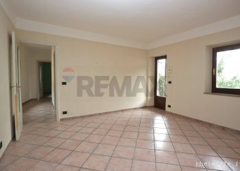 Stanza vuota - Semi-detached house via elvo
 
40, Salussola - photo 28