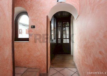 Hall / corridoio - Semi-detached house via elvo
 
40, Salussola - photo 36
