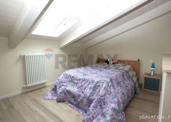 Camera / camera da letto - Villa a Schiera via grangia
 
24, Villanova d'Asti - foto 42