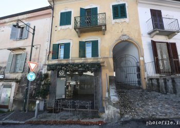 Edificio all\'aperto - Commercial Premises Via San Rocco
5, Torino - photo 1