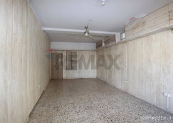 Stanza vuota - Commercial Premises Via San Rocco
5, Torino - photo 7