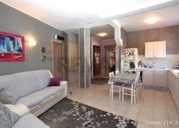 Sala da pranzo - Trilocale Via Torino
 
11, Santena - foto 1