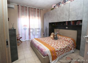 Camera / camera da letto - Trilocale Via Torino
 
11, Santena - foto 11