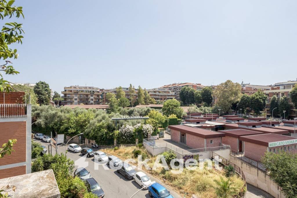 Vista - Attic via Riccardo Bianchi, 3, Roma - photo 2