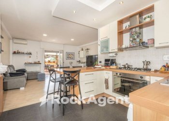 Cucina - Attic via Riccardo Bianchi, 3, Roma - photo 11