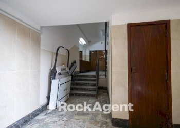Interno palazzo - Trilocale via Nicola Lombardi, 9, Catanzaro - foto 4