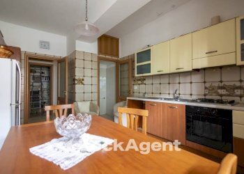 Cucina - Trilocale via Nicola Lombardi, 9, Catanzaro - foto 15