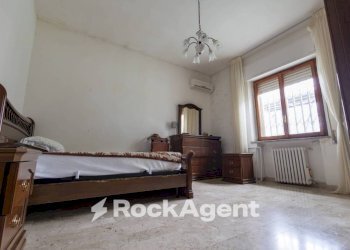 Camera da letto - Trilocale via Nicola Lombardi, 9, Catanzaro - foto 33