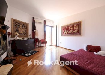 Camera da letto - Villa a Schiera via Giovanni da Verrazzano, 7, Brindisi - foto 8