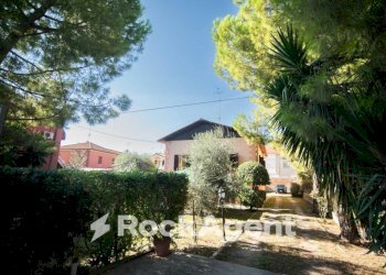 Giardino - Villa viale I Maggio, 75, Fano - foto 22