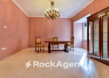 Cucina - Four-room apartment via Torquato Tasso, Napoli (neighborhood Vomero) - photo 7