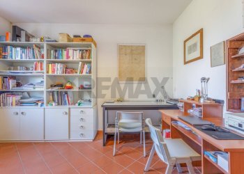 Ufficio - Appartamento Via Ghiarda
 
20, Reggio nell'Emilia - foto 18