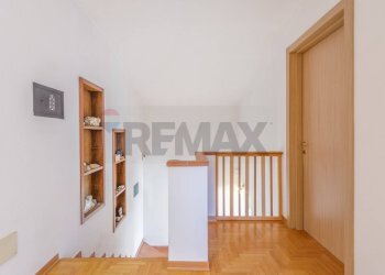 Stanza vuota - Appartamento Via Ghiarda
 
20, Reggio nell'Emilia - foto 24