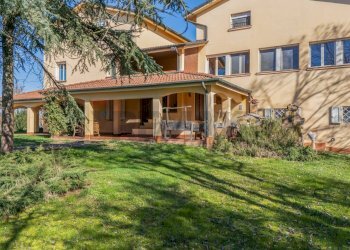 Casa all\'aperto - Appartamento Via Ghiarda
 
20, Reggio nell'Emilia - foto 51