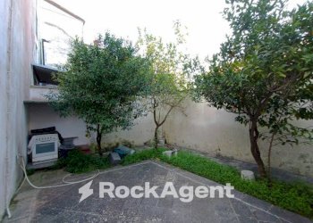 Cortile interno - Stable - Palace corso Umberto, 77, Trepuzzi - photo 31