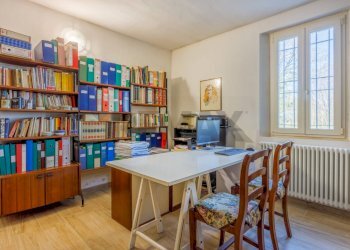 Ufficio - Trilocale Via Ghiarda
 
20, Reggio nell'Emilia - foto 16