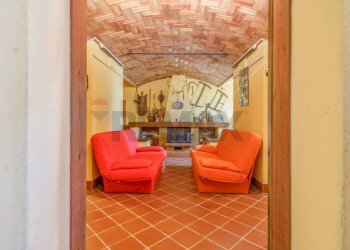 Soggiorno - Trilocale Via Ghiarda
 
20, Reggio nell'Emilia - foto 27