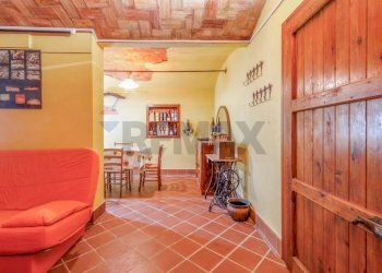 Sala da pranzo - Trilocale Via Ghiarda
 
20, Reggio nell'Emilia - foto 29