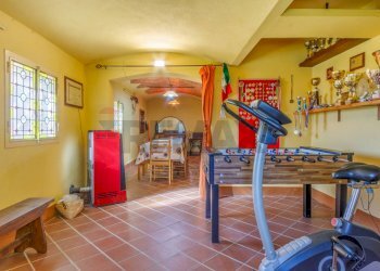 Palestra - Trilocale Via Ghiarda
 
20, Reggio nell'Emilia - foto 34