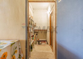 Hall / corridoio - Trilocale Via Ghiarda
 
20, Reggio nell'Emilia - foto 41