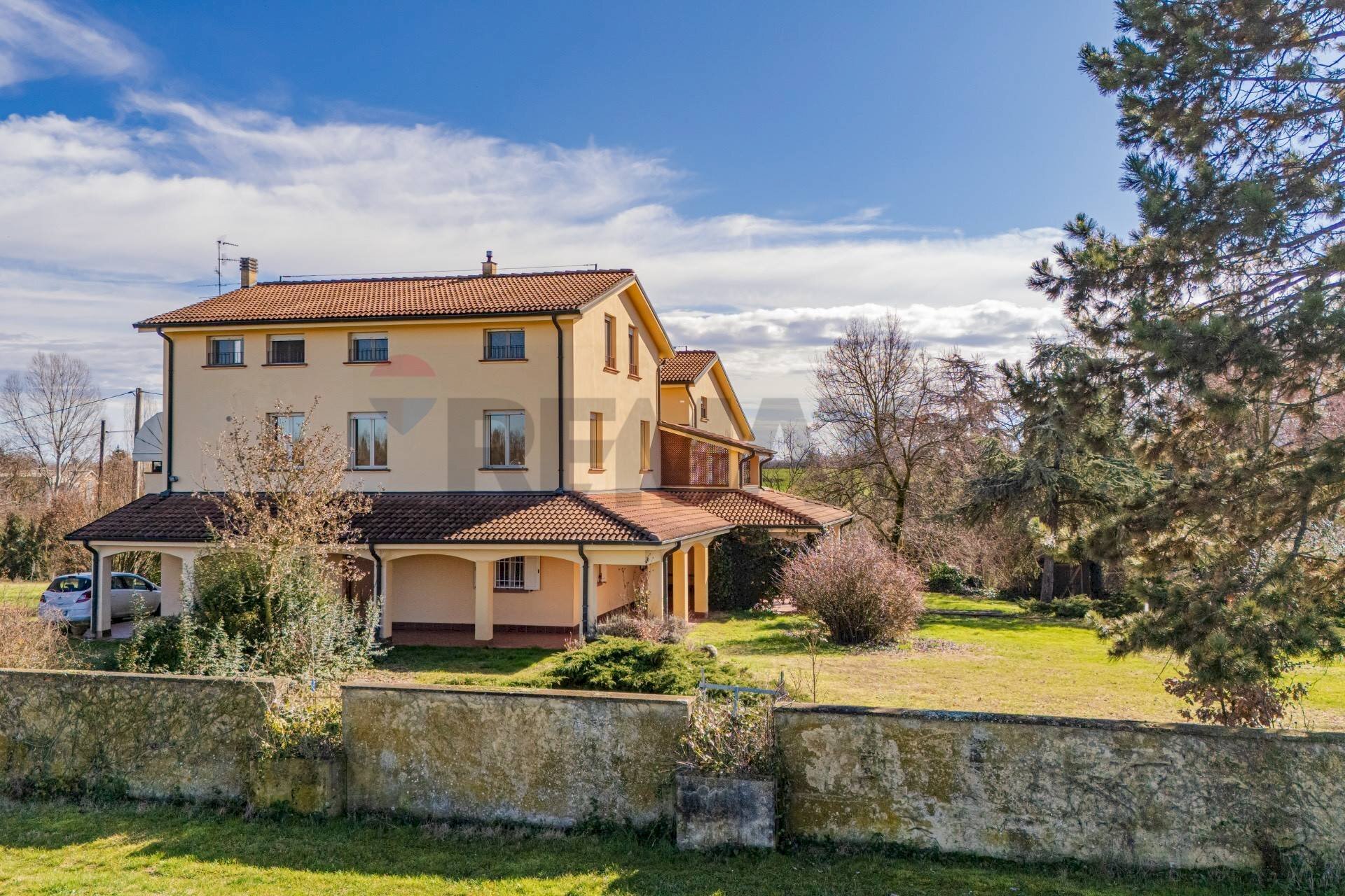 Casa all\'aperto - Villa Via Ghiarda
 
20, Reggio nell'Emilia - foto 1