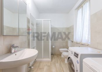 Bagno - Villa Via Ghiarda
 
20, Reggio nell'Emilia - foto 19