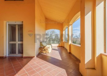 Terrazza - Villa Via Ghiarda
 
20, Reggio nell'Emilia - foto 54