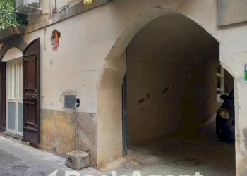 Cortile interno - Bilocale via Mazzini, 22, Sarno - foto 4